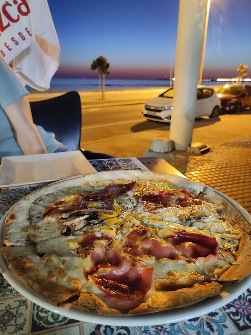 Imagen de negocio en Pizzería en Provincia de Cádiz