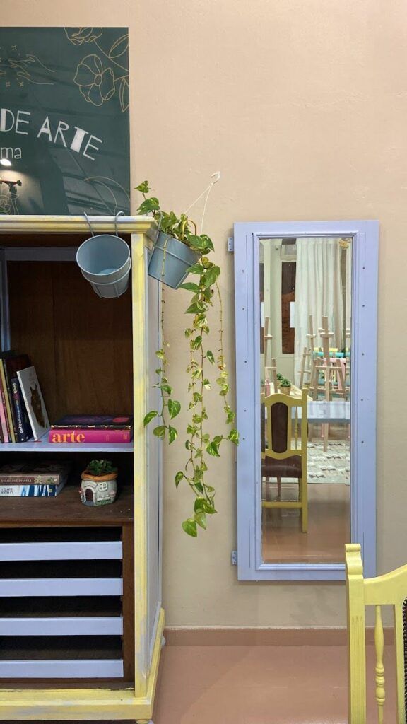 Imagen de Academia de Pintura y Dibujo Ensimisma