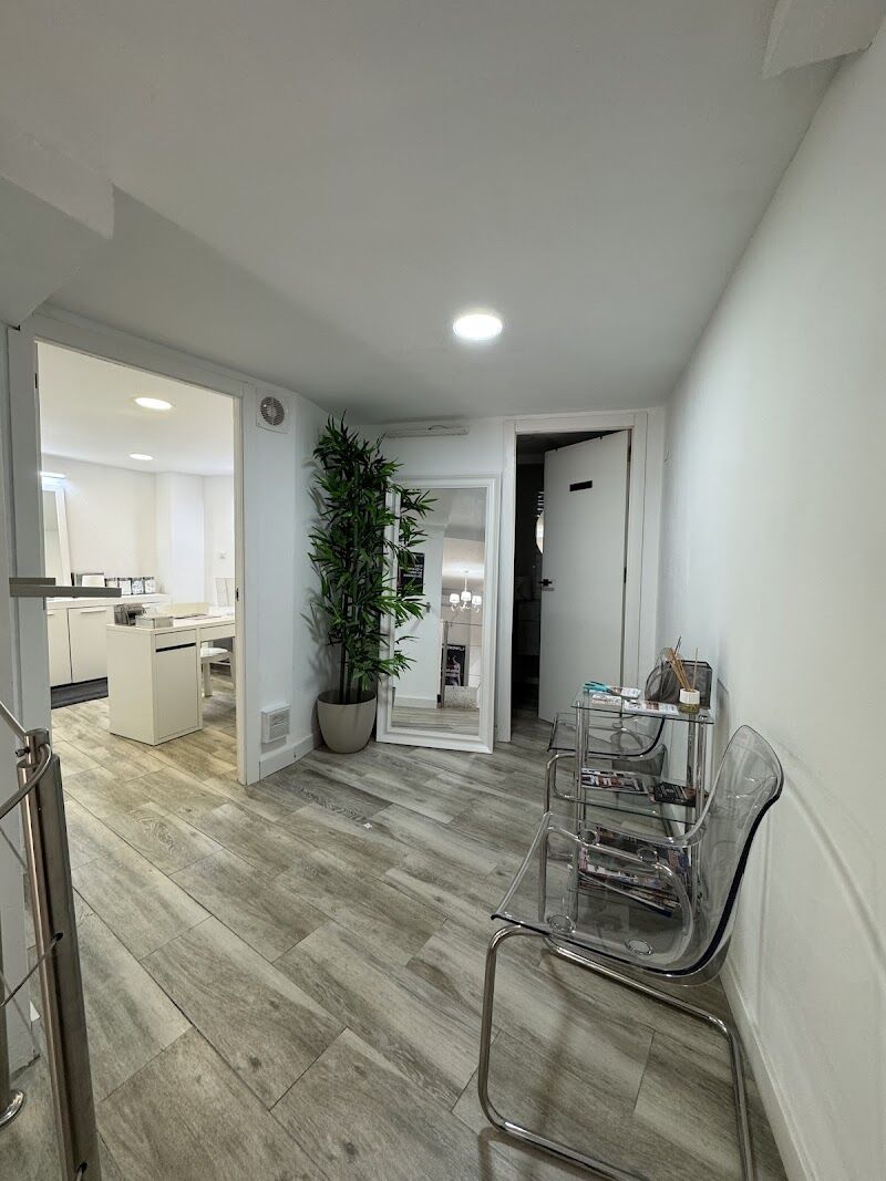Imagen de negocio en Microblading en Huelva