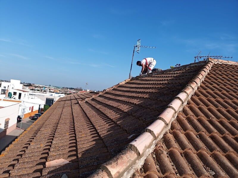 Imagen de Pinturas en Huelva, Rafael Cáceres