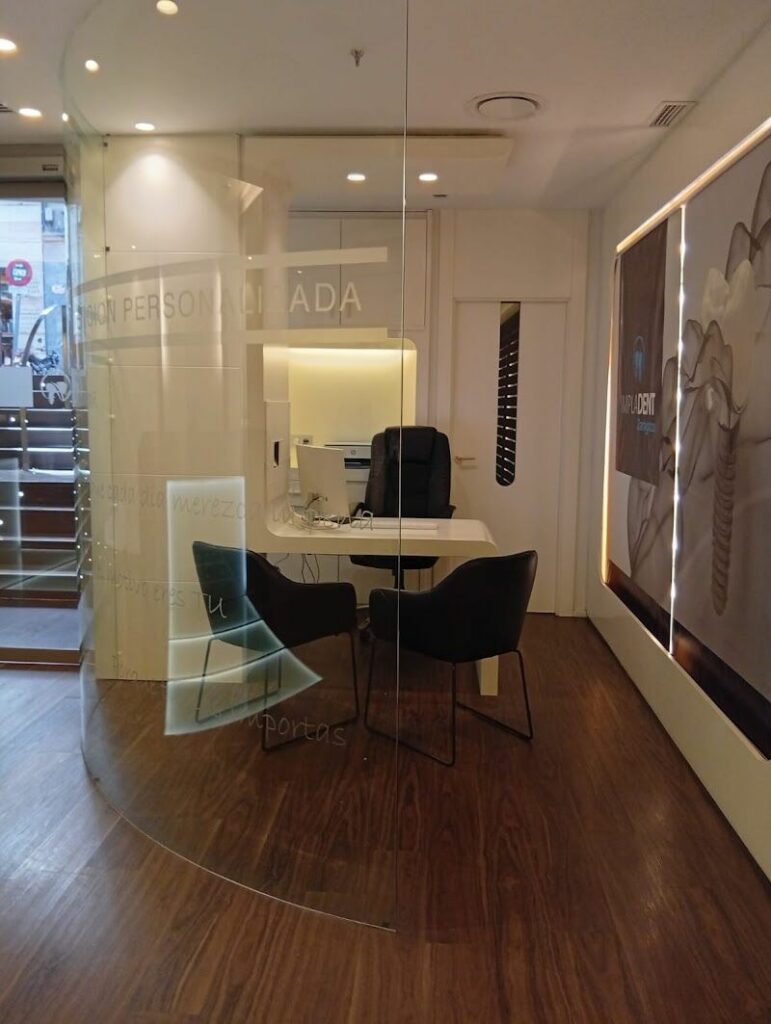 Imagen de Impladent en Zaragoza – Dentista