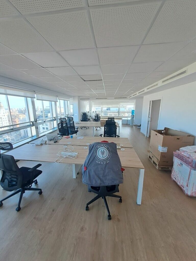 Imagen de Instalaciones Electricas Murzal Sl. B-75455725