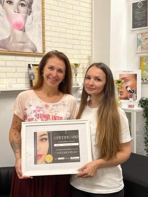 Imagen de Infinity Glamour | Extensiones de Pestañas | Micropigmentación | Cursos | Limpieza Facial