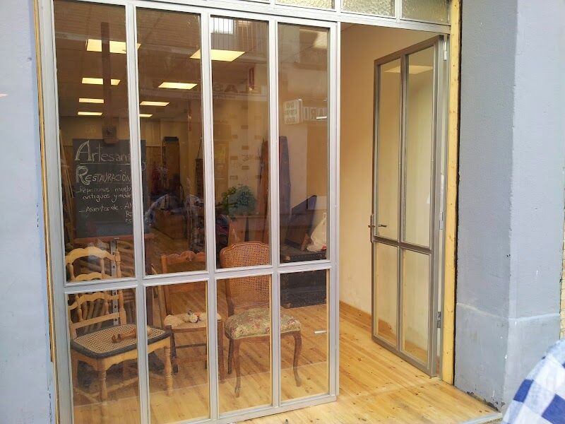 Imagen de Artesanía y Restauración