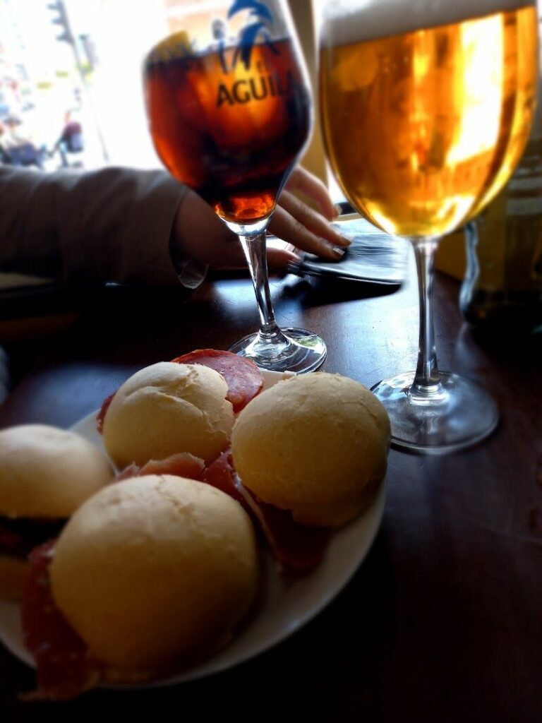 Imagen de Bar Púrpura