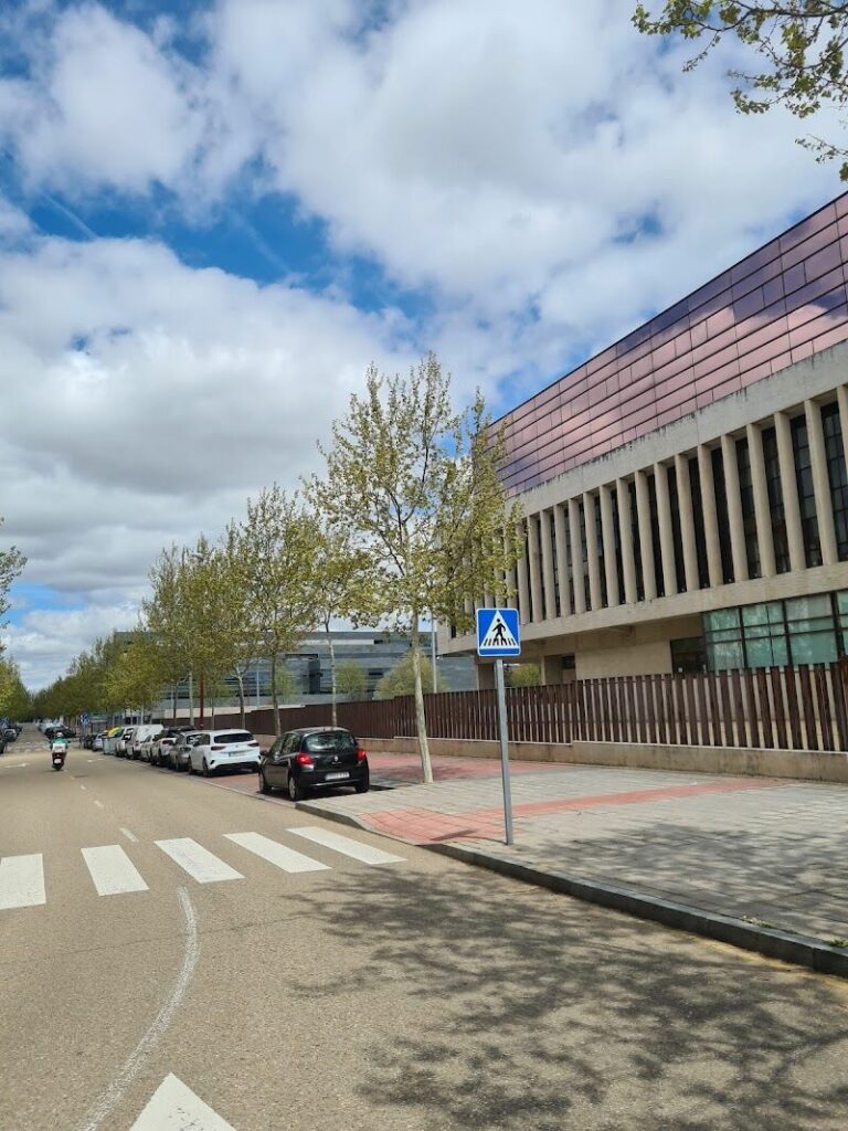 Imagen de Cortes de Castilla y León (ccyl)