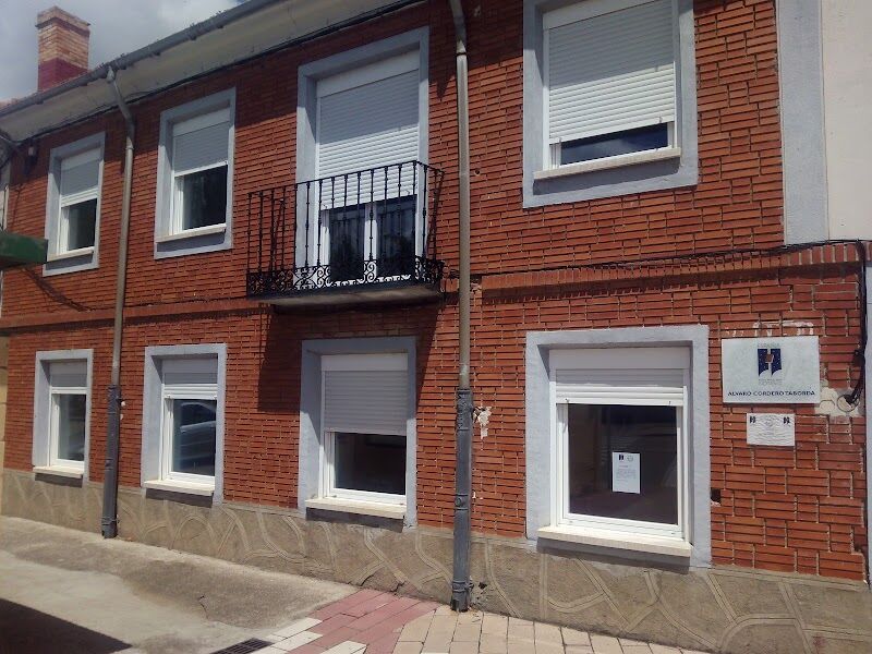 Imagen de Álvaro Cordero Taborda – Notario