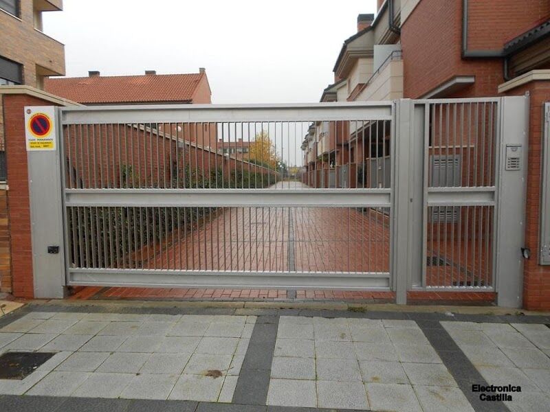 Imagen de negocio en Portones automáticos en Valladolid