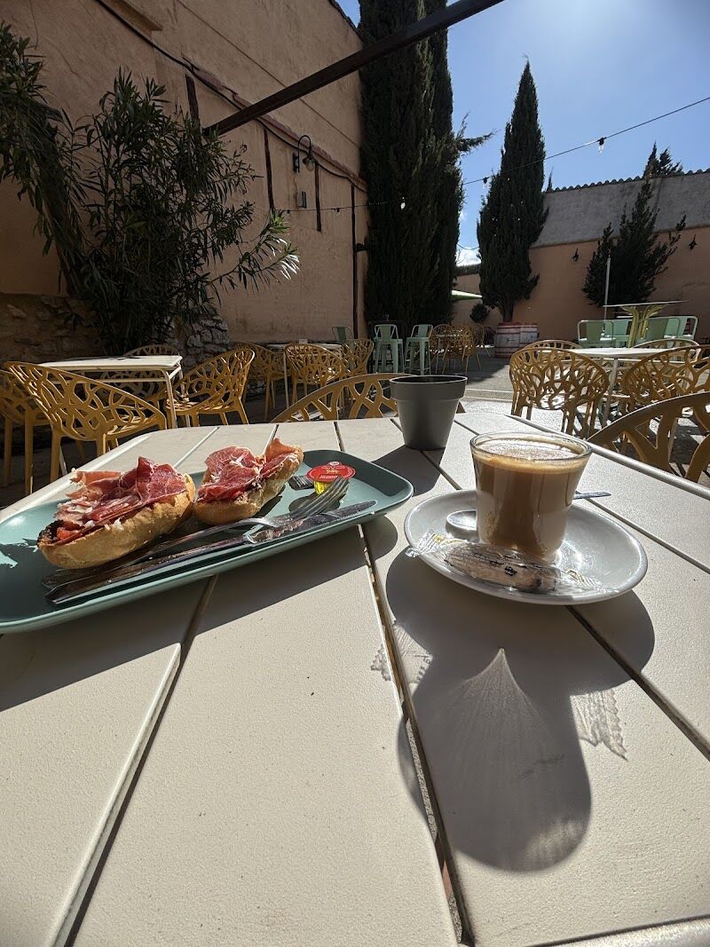 Imagen de negocio en Terrazas y patios en Provincia de Valladolid