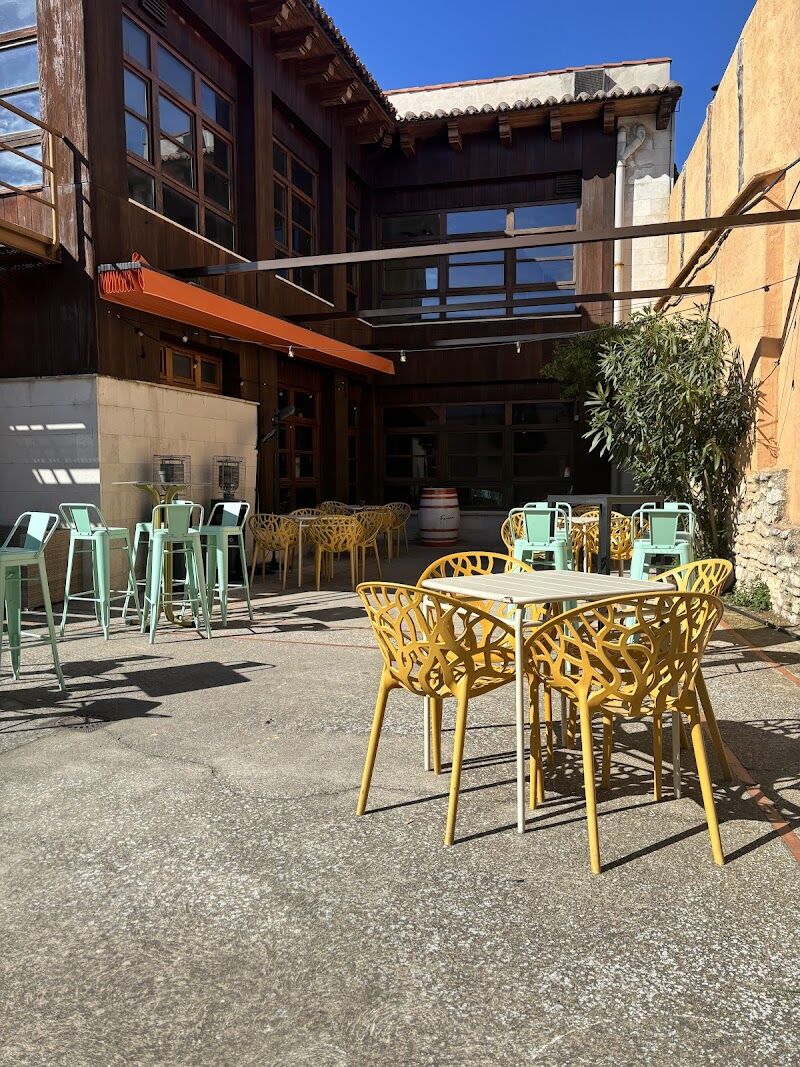 Imagen de negocio en Terrazas y patios en Provincia de Valladolid