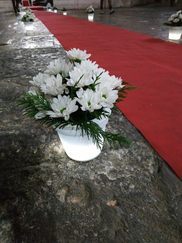 Imagen de Floristería Flor de Luna de la Rosa