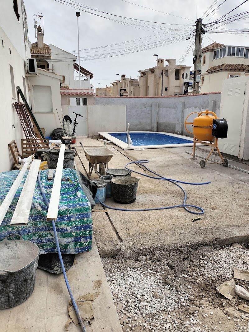 Imagen de negocio en Servicios de albañilería en Torrevieja