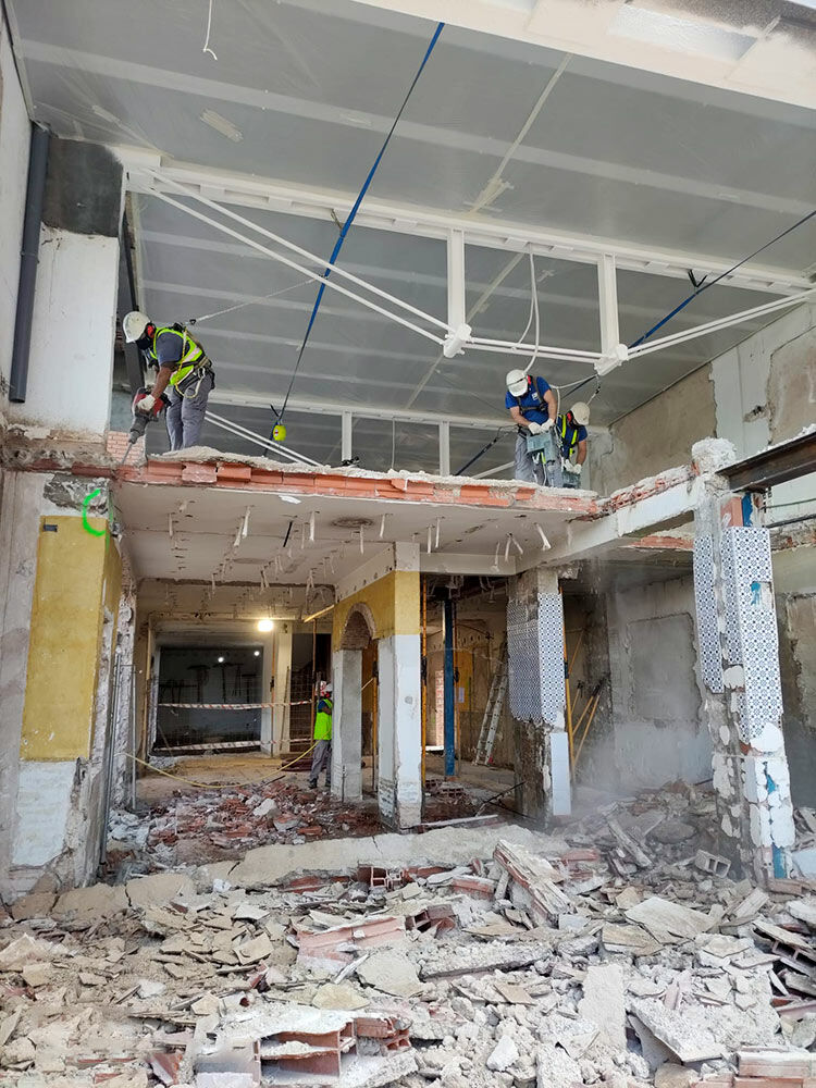Imagen de Demoliciones y Desamiantado – Demodtres Sll