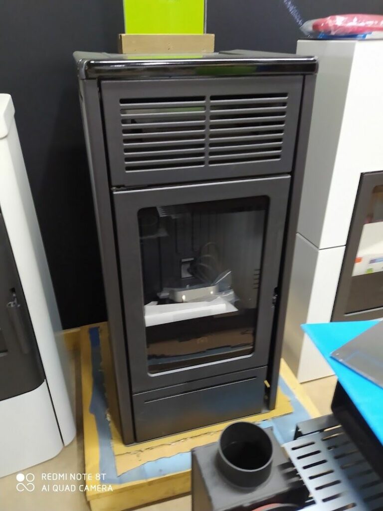 Imagen de Montija Decoracion – Chimeneas en Huelva