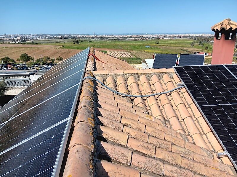 Imagen de Solrenovables Instalador Placas Solares | Mantenimiento y Reparación