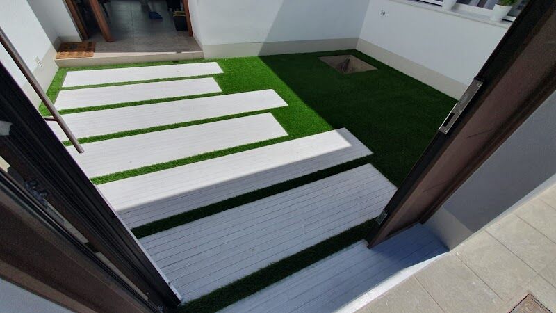 Imagen de La Rocina Cesped Artificial