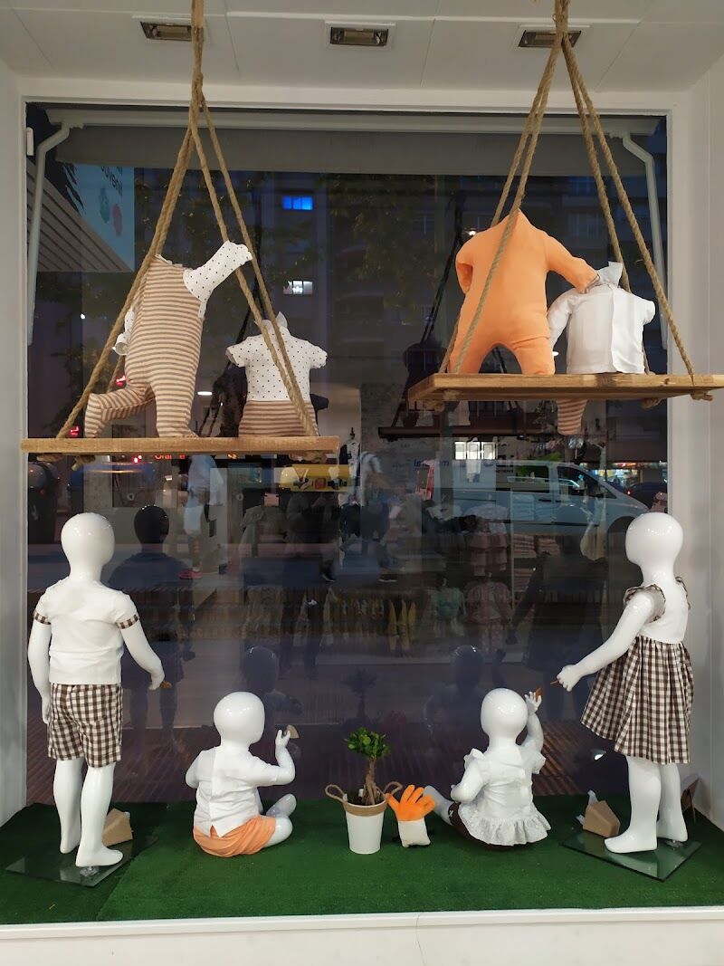 Imagen de negocio en Ropa infantil en Provincia de Lérida
