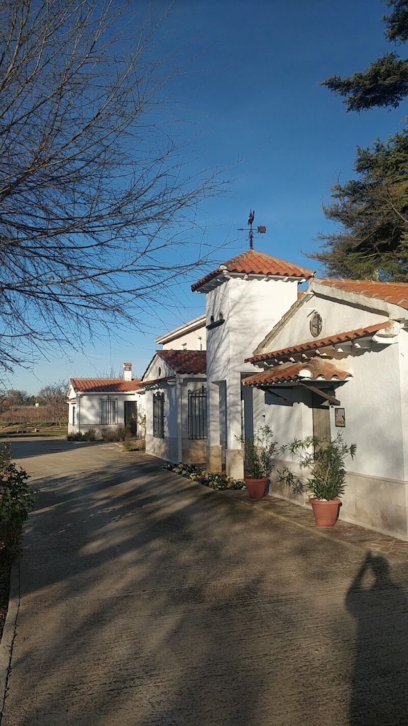 Imagen de Maria: Casa de Retiros Maná