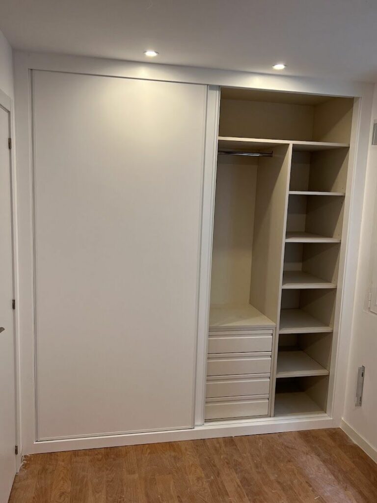 Imagen de Ibou Carpintero