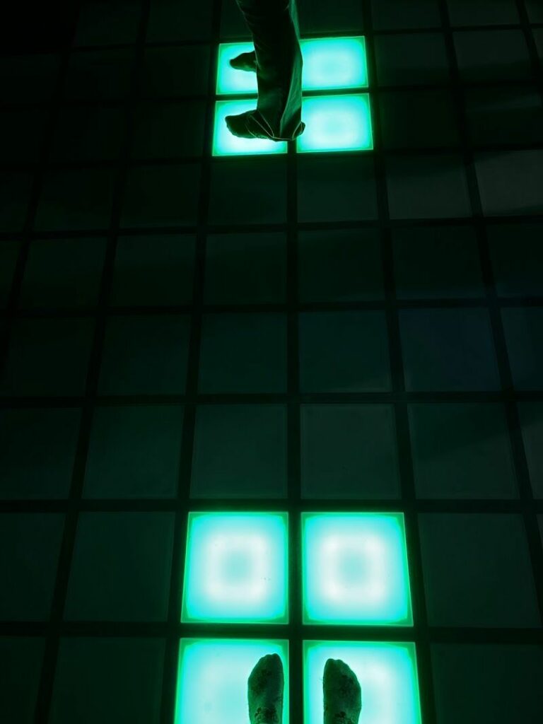 Imagen de Pixel Games: el Suelo Es Lava. Arcade Xp By Experiencity