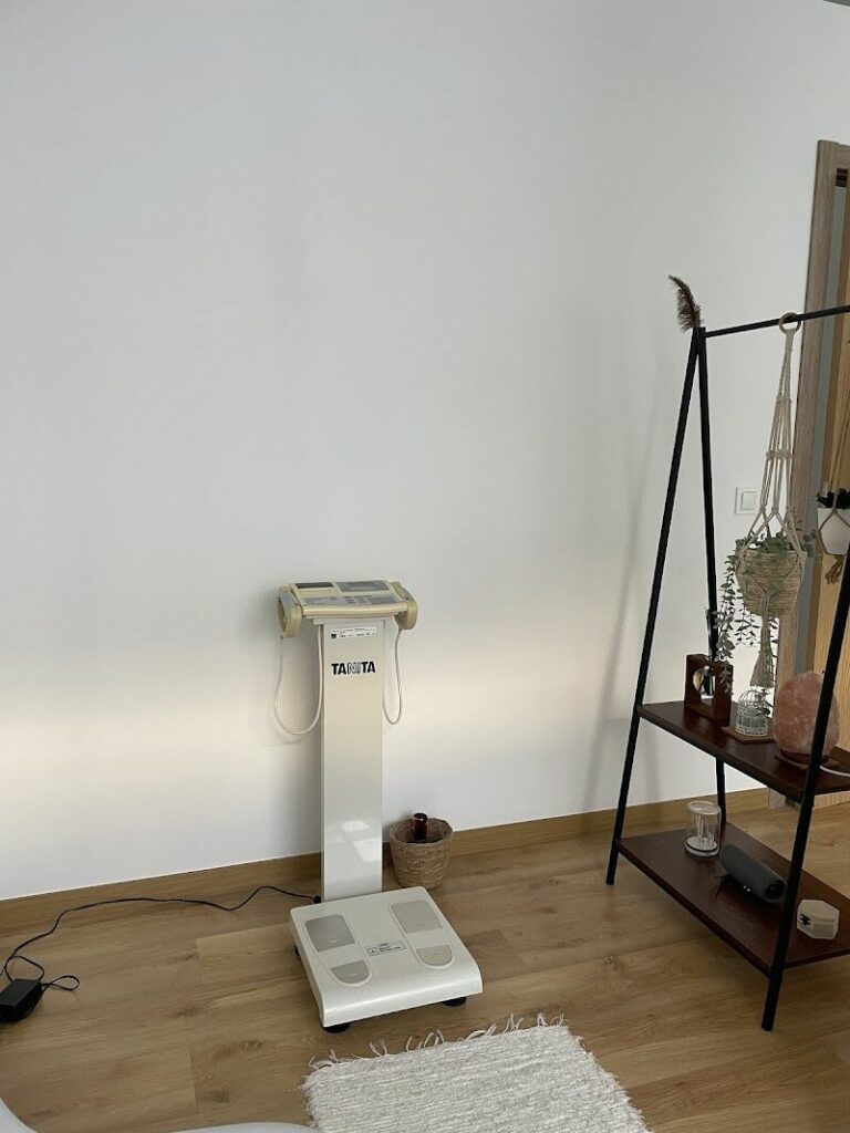 Imagen de Eres Lo Que (no) Comes, Nutrición By Miriam