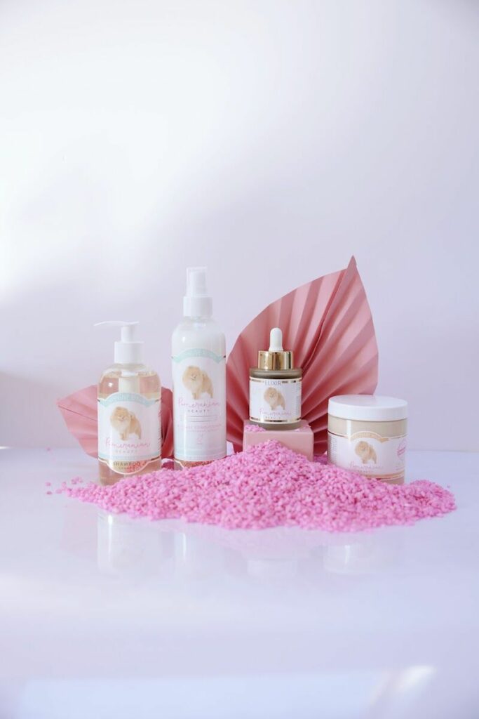 Imagen de Pomeranian Beauty Exclusive Grooming Care Line & Supplies