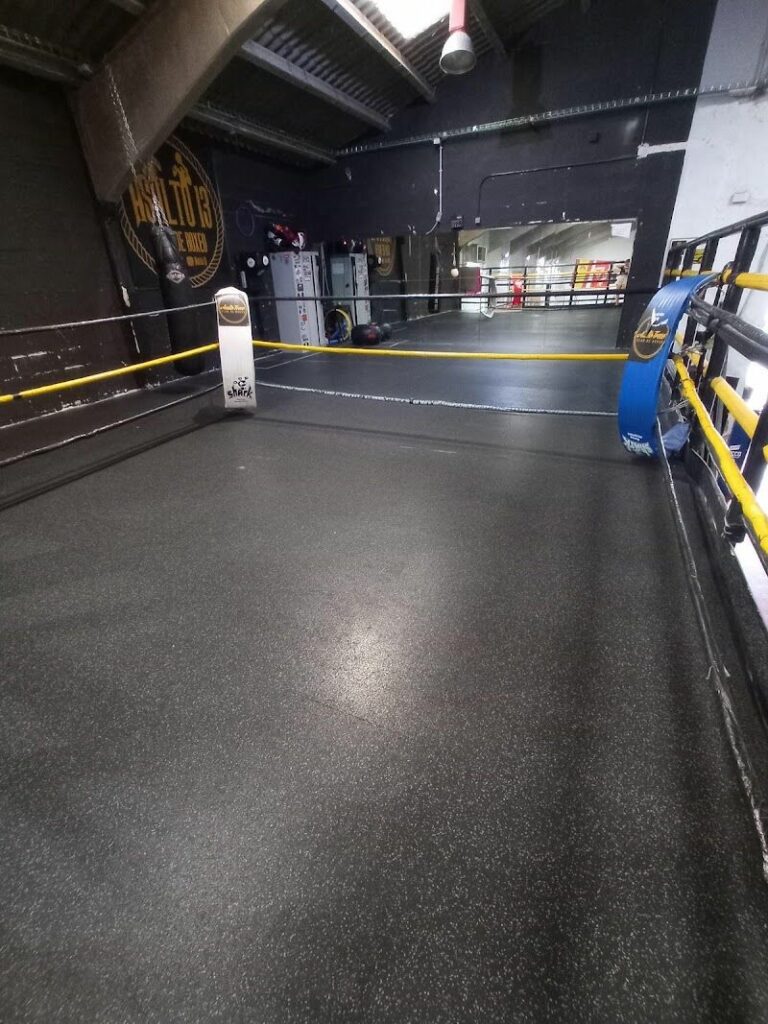 Imagen de Club de Boxeo – Asalto 13