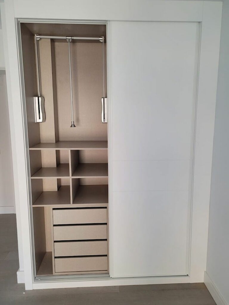 Imagen de Ebanistería Carpintería Molina. Muebles a Medida