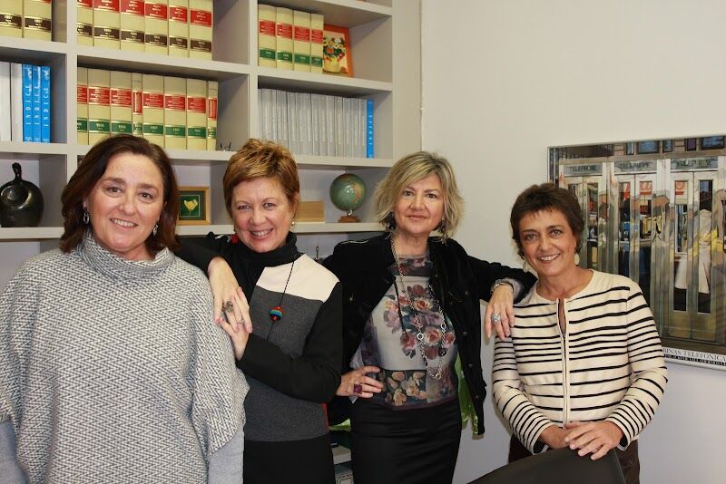 Imagen de Entre4abogados