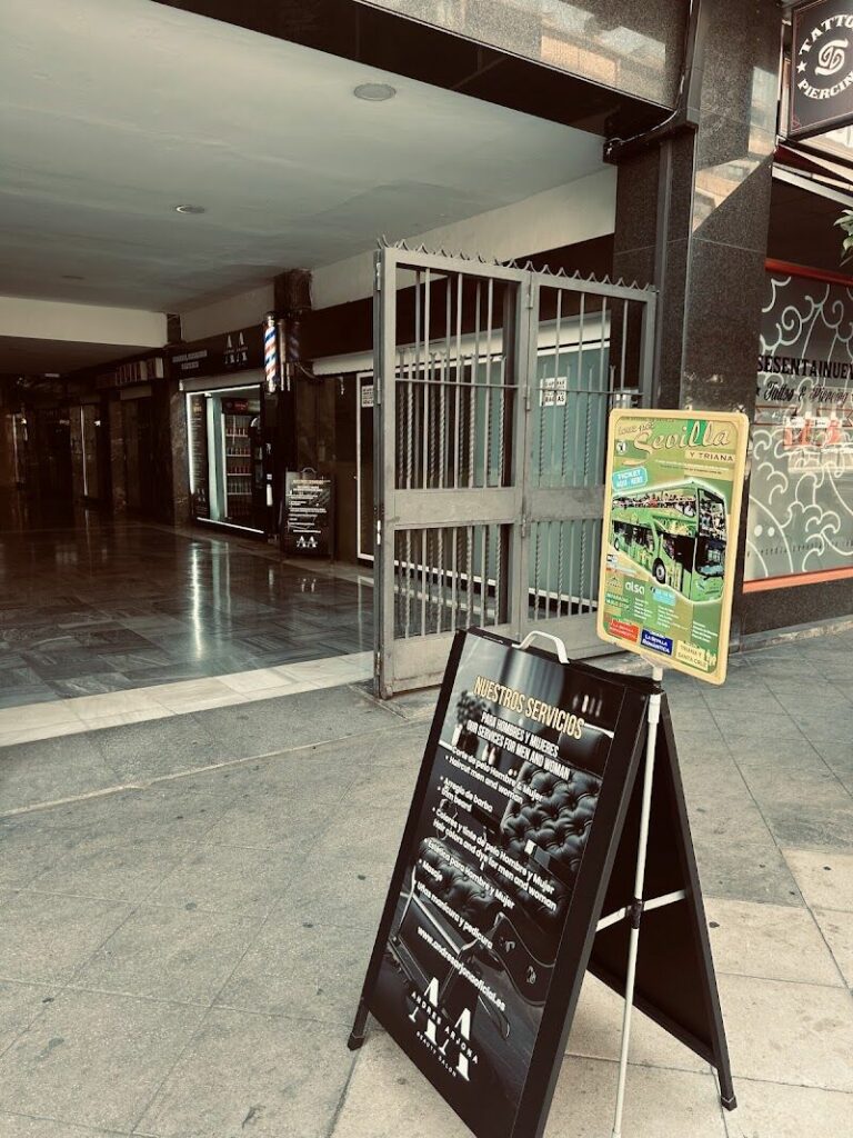 Imagen de Andres de Arjona Barbería, Peluquería & Estética