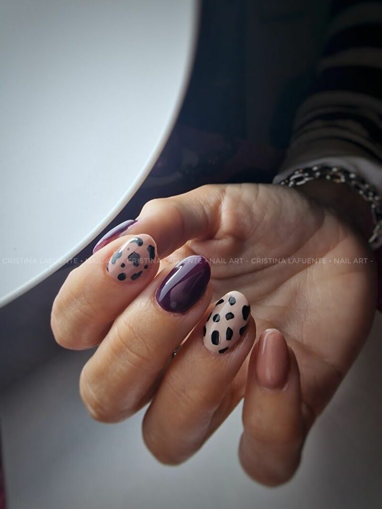 Imagen de Cristina Lafuente • Nails × Lashes × Beauty – Centro de Belleza Dos Hermanas