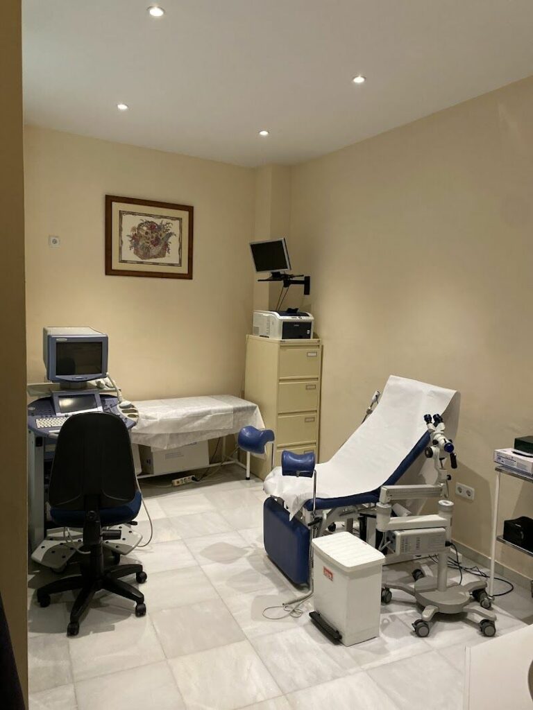 Imagen de Clínica Ginecológica Dres. Jiménez: Dr. Antonio Jiménez Caraballo – Dr. Carlos Jiménez Rámila