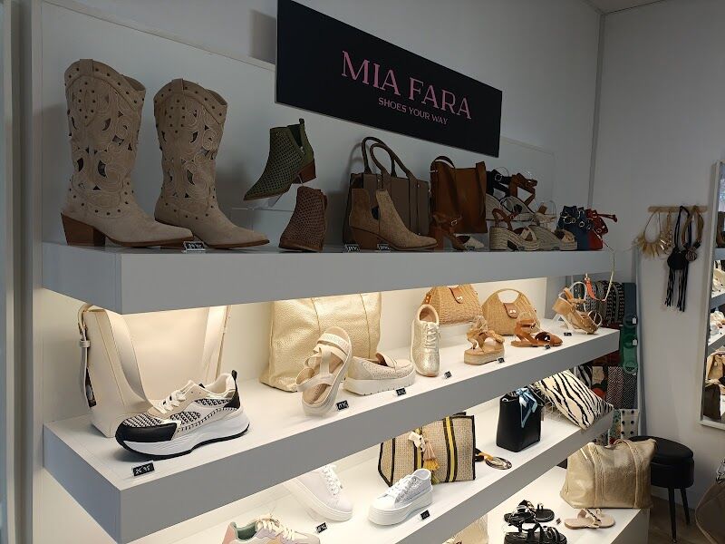 Imagen de negocio en Moda y complementos en Palomares del Río