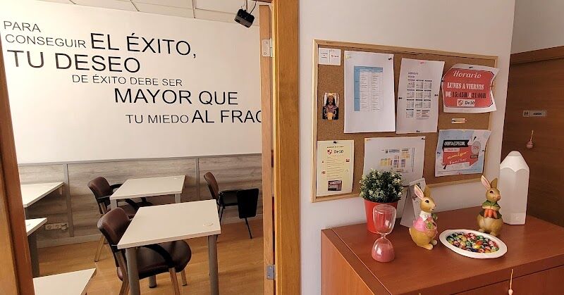 Imagen de Academia de Estudios De10