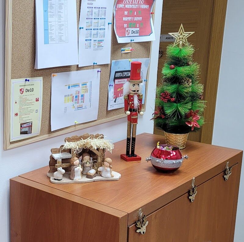 Imagen de Academia de Estudios De10