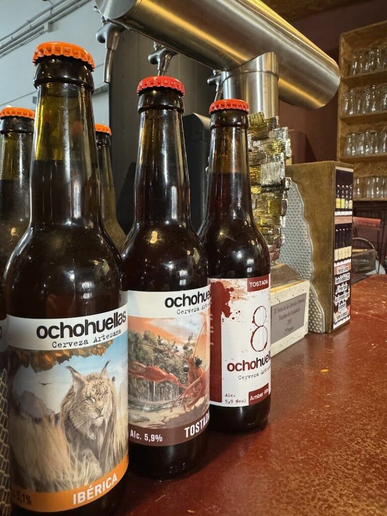 Imagen de 8 Huellas Cerveza Artesana