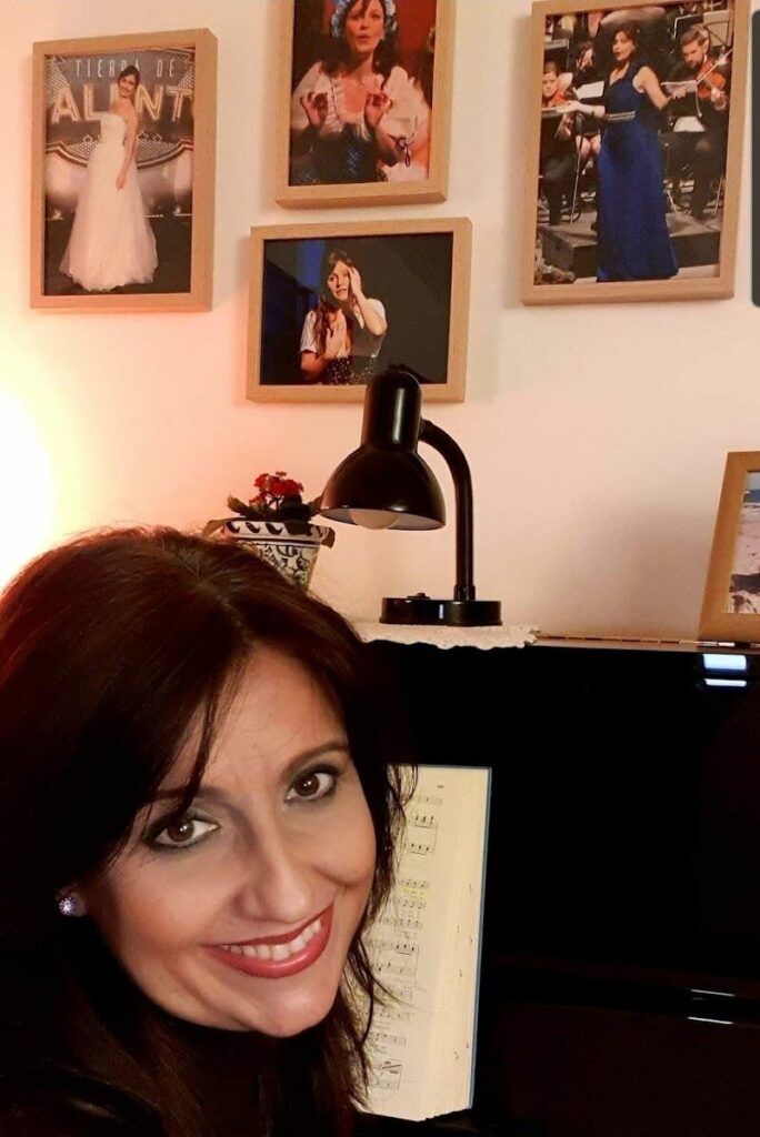 Imagen de Clases de Canto en Sevilla. Escuela de Canto Eva Tenorio.