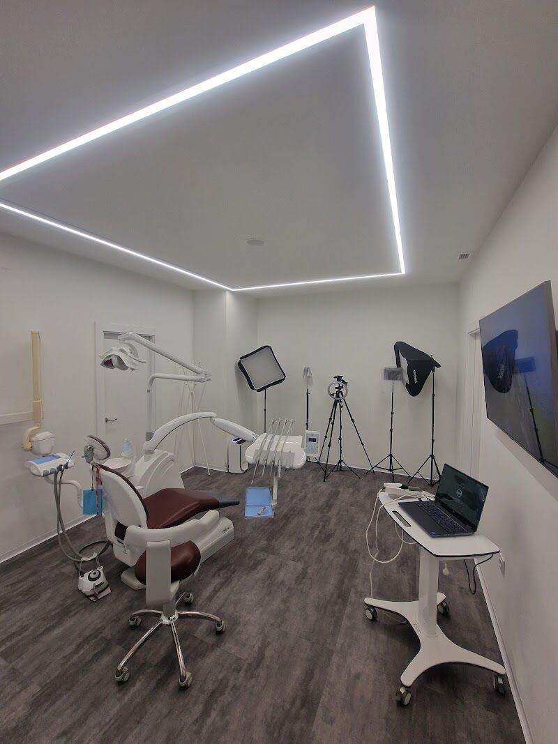 Imagen de negocio en Clínica dental en Brenes