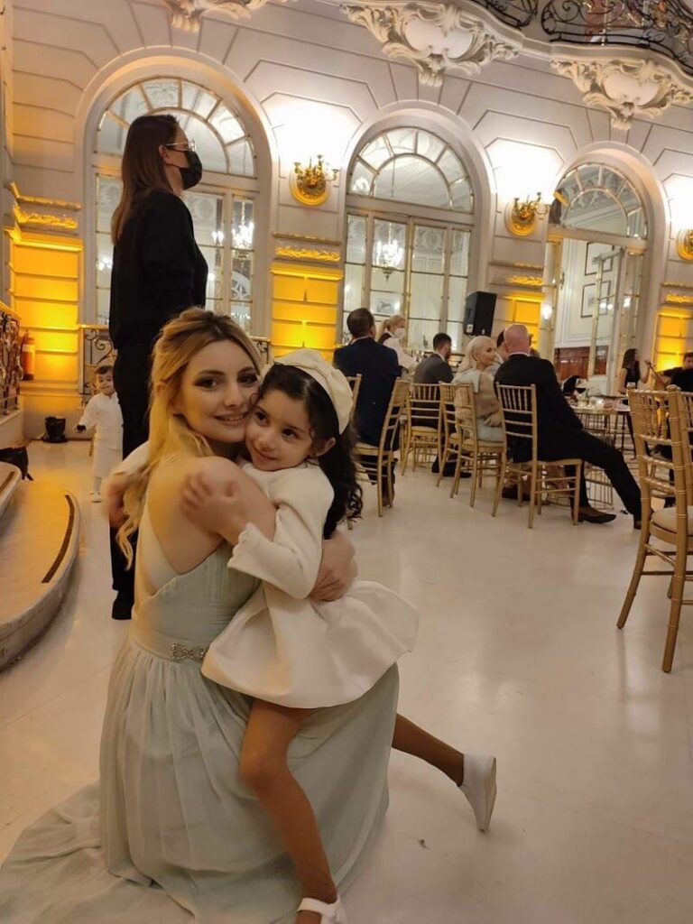 Imagen de Hanna Garcia Maquillaje y Peinados ( Atención en Domicílio)