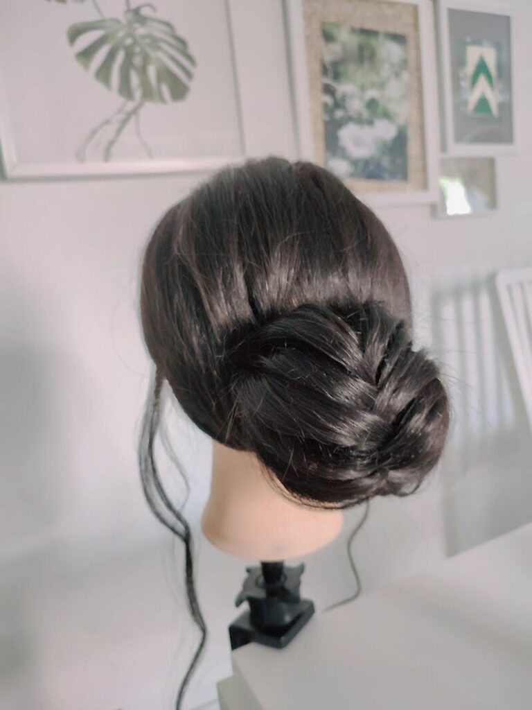 Imagen de Hanna Garcia Maquillaje y Peinados ( Atención en Domicílio)