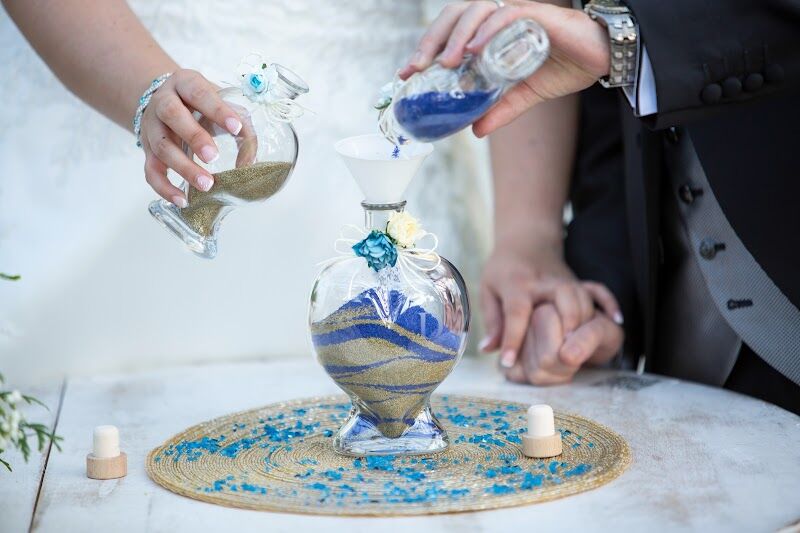 Imagen de Uniendoficiante, Maestra de Ceremonias.