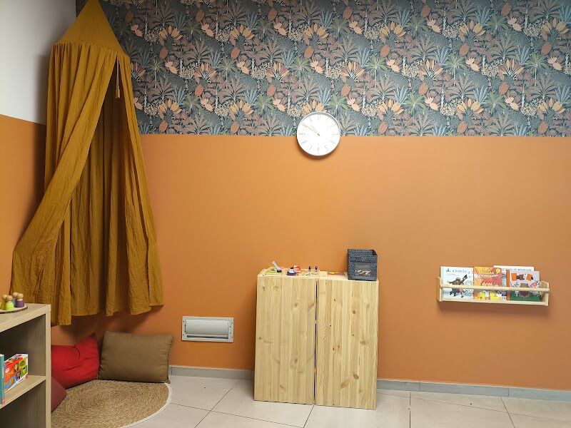 Imagen de Raíces Psicología Infantil Parla