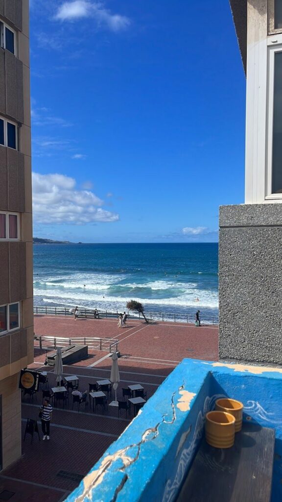 Imagen de La Ventana Azul