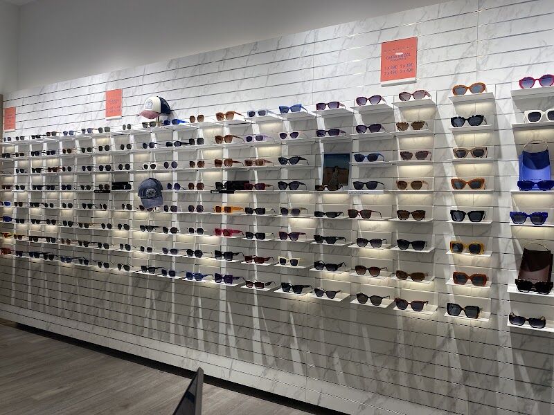 Imagen de Multiópticas (óptica en Plenilunio)