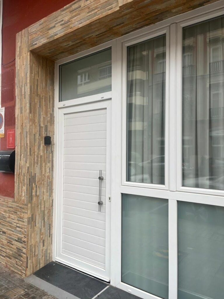 Imagen de Pisos Turísticos – Arenas Beach