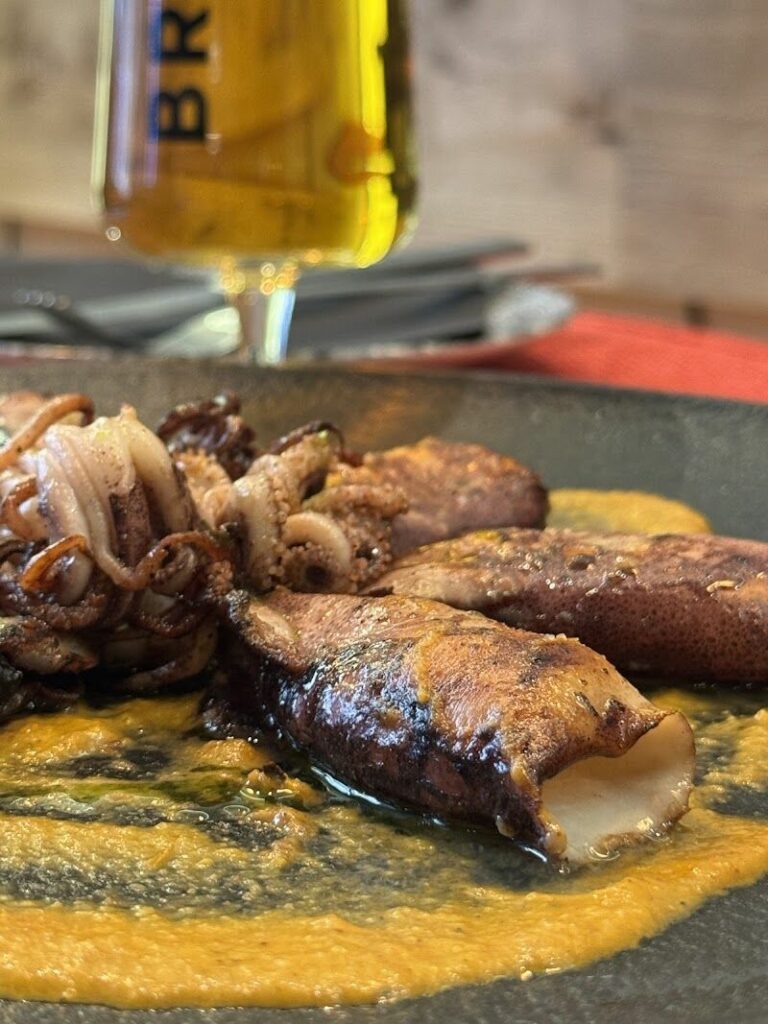 Imagen de Bar de Vino – Vino, Jamon y Queso