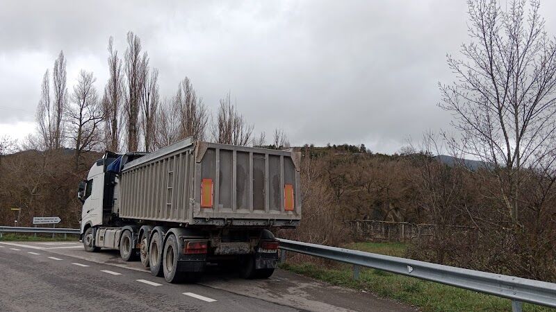 Imagen de negocio en Transporte de mercancías en Fañanás