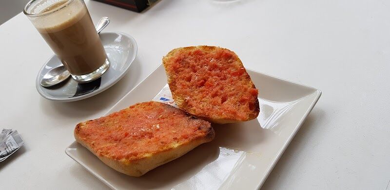 Imagen de Cafetería y Pastelería Dulce Carolina. sin Gluten, sin Azúcar, sin Lactosa, sin Leche, sin F. Secos. Apto para Todos.