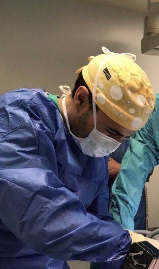 Imagen de Dr. Sami Val, Traumatólogo