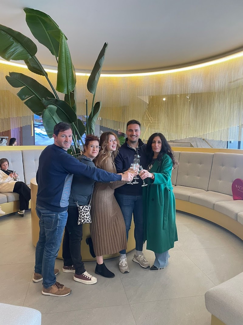 Imagen de Eiffel Belleza Integral